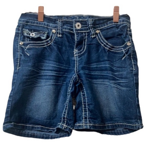 Women’s Ariya dark blue Jean shorts 77/21/2 cotton / poly / spandex size 3/4 S18